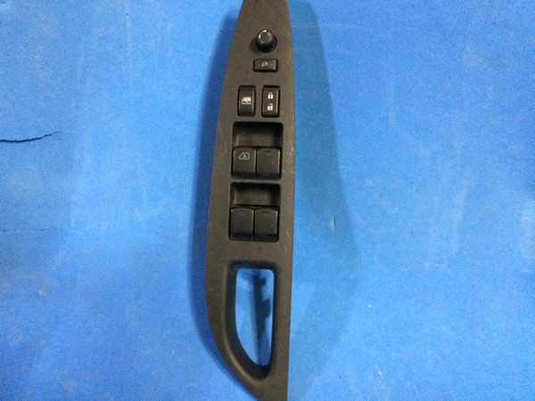 수입차 중고부품 - 인피니티 G35 3세대 윈도우 스위치. 호환차종: 2 25401JL20A